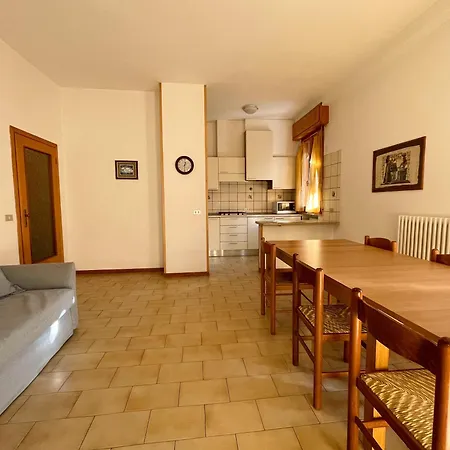 10 Con 3 Vicino Al Mare